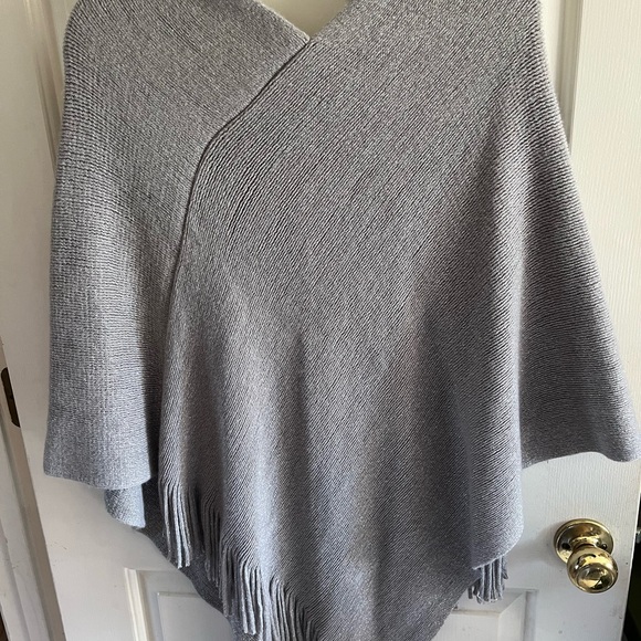 Poncho with Sparkles and Fringe Pale Lavender - Picture 2 of 5
